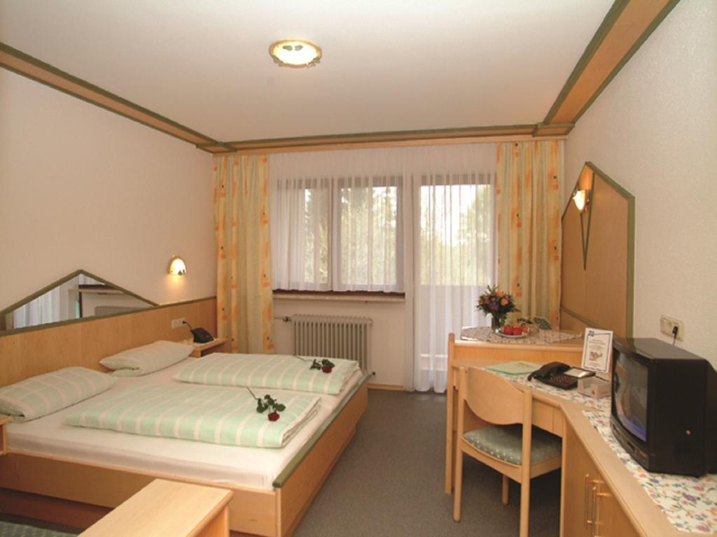 Wellness- Und Wohlfuehlhotel Waldeck Bodenmais Quarto foto