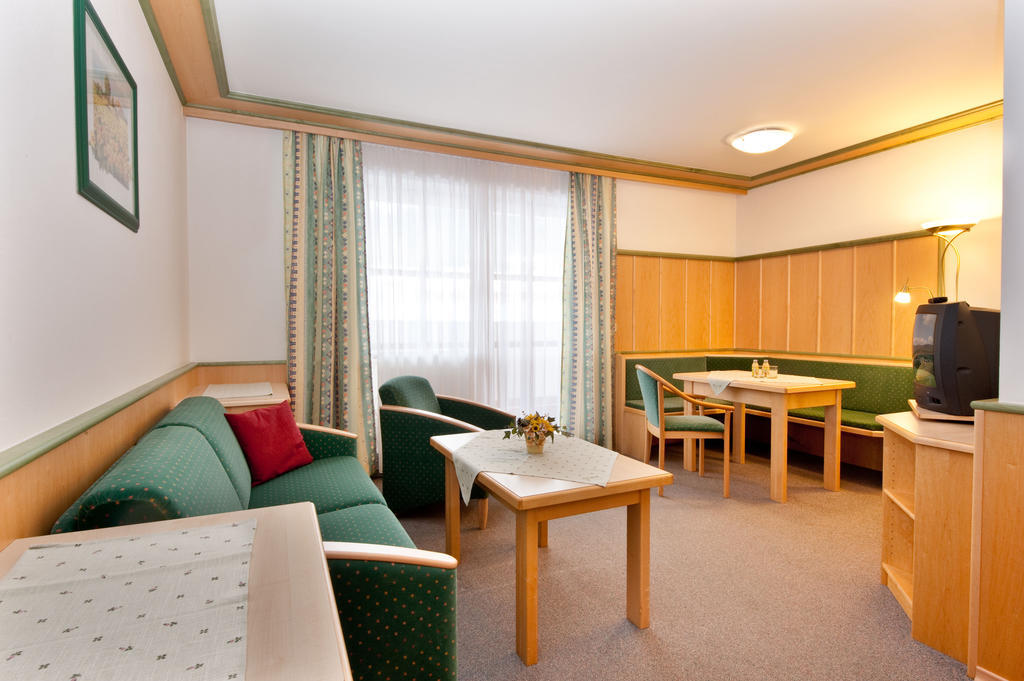 Wellness- Und Wohlfuehlhotel Waldeck Bodenmais Quarto foto